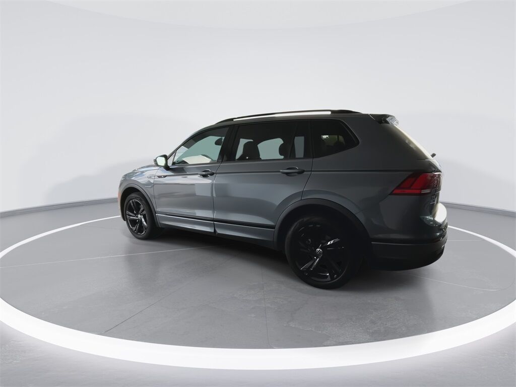 2024 Volkswagen Tiguan 2.0T SE R-Line Black Quincy MA