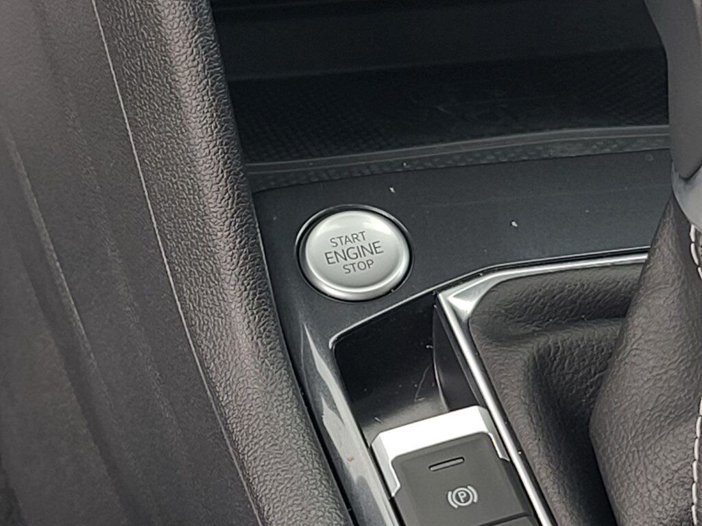 2024 Volkswagen Tiguan 2.0T SE R-Line Black Springfield VA