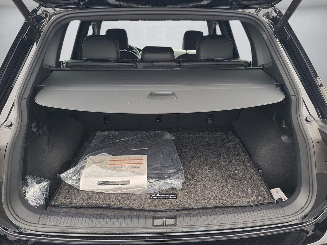 2024 Volkswagen Tiguan 2.0T SE R-Line Black Springfield VA