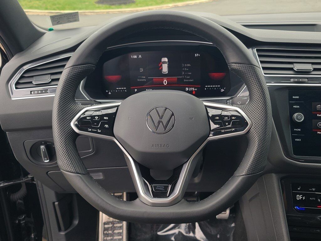2024 Volkswagen Tiguan 2.0T SE R-Line Black Springfield VA