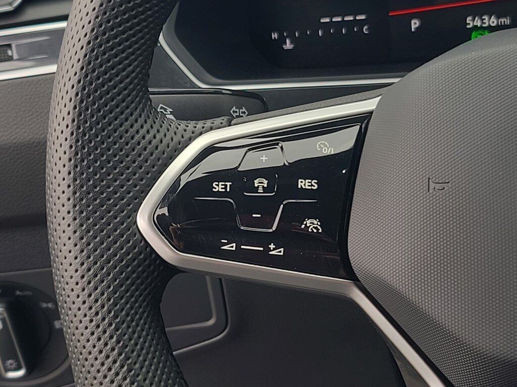 2024 Volkswagen Tiguan 2.0T SE R-Line Black Springfield VA