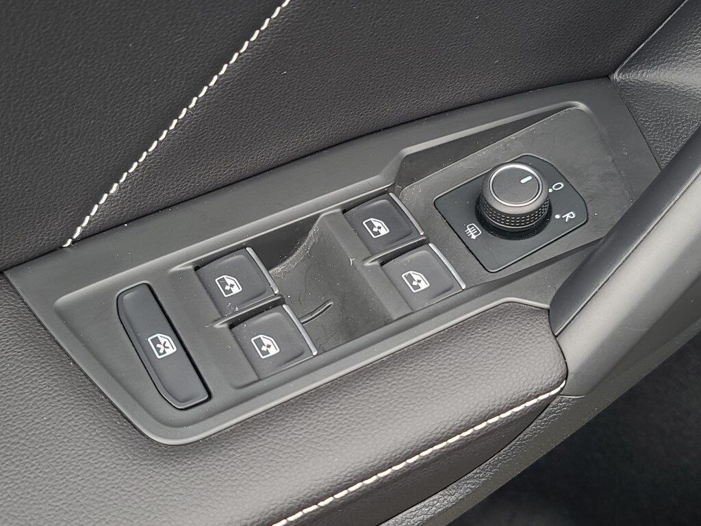 2024 Volkswagen Tiguan 2.0T SE R-Line Black Springfield VA