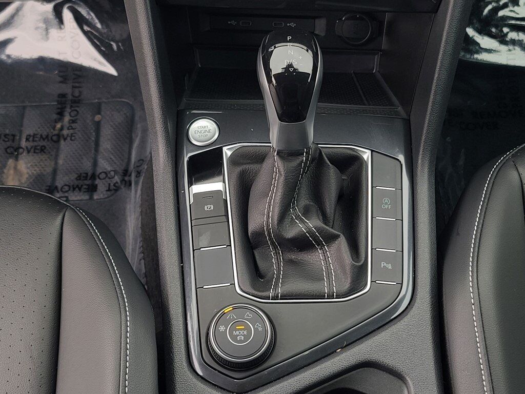 2024 Volkswagen Tiguan 2.0T SE R-Line Black Springfield VA