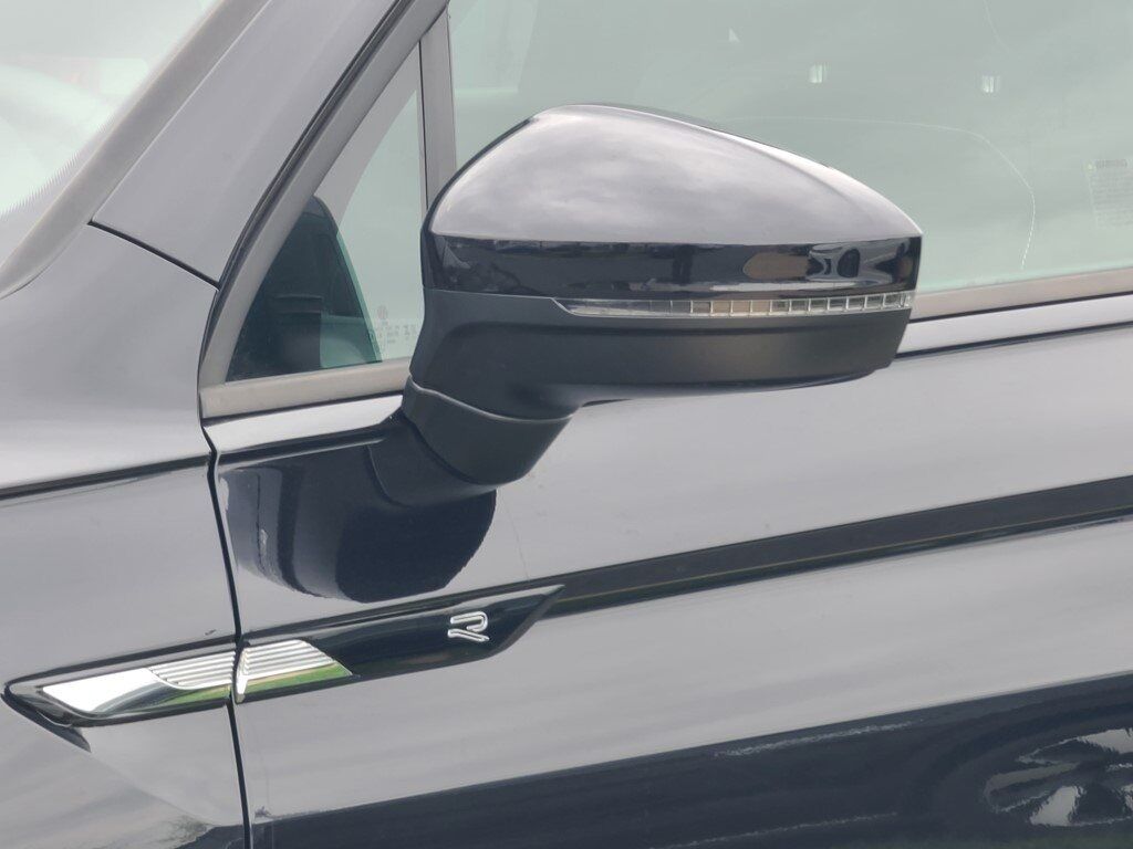 2024 Volkswagen Tiguan 2.0T SE R-Line Black Springfield VA