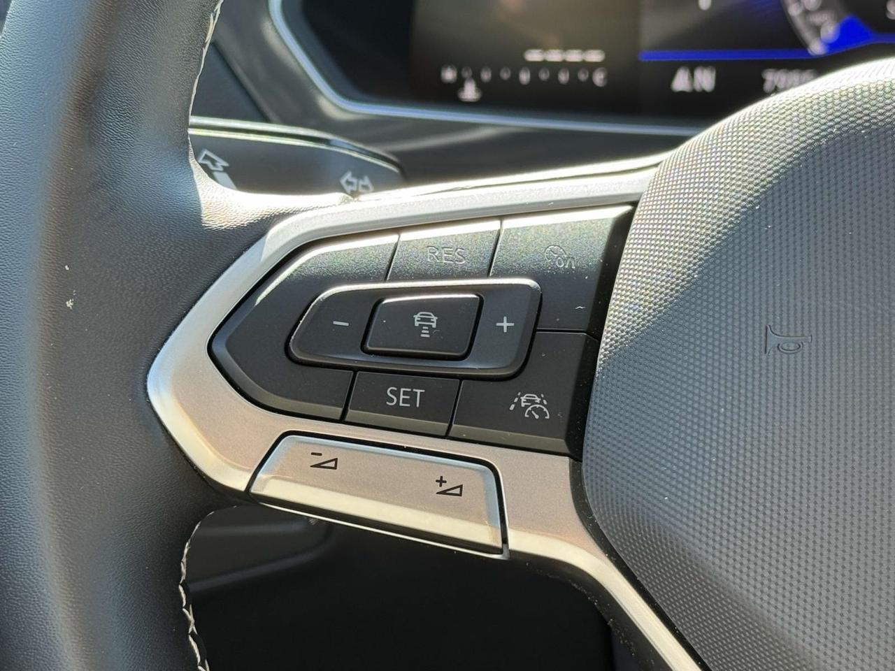 2024 Volkswagen Tiguan 2.0T SE Fredericksburg VA