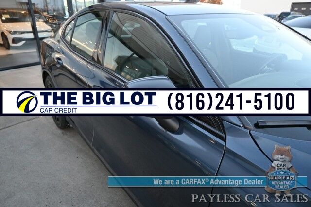 2024 Volvo S60 Ultimate Dark Theme / AWD / Climate Pkg / Front & Rear Heated Leather Seats / Heated Steering Wheel / Panoramic Sunroof / Harman Kardon Speakers / Adaptive Cruise / Lane Depart & Blind Spot / 1-Owner Banglore