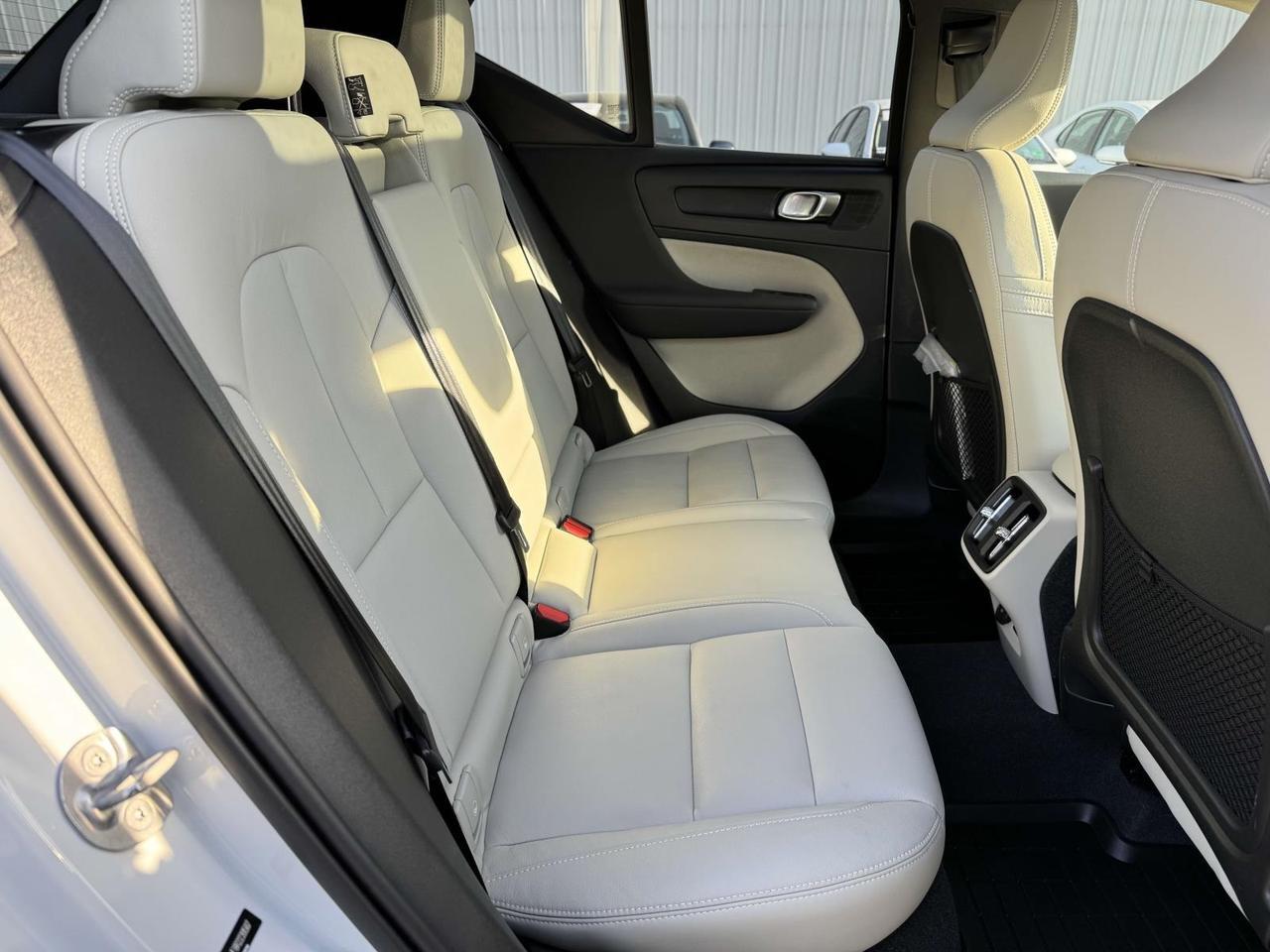 2024 Volvo XC40 Ultimate Fredericksburg VA