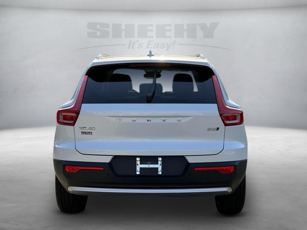 2024 Volvo XC40 Ultimate Fredericksburg VA
