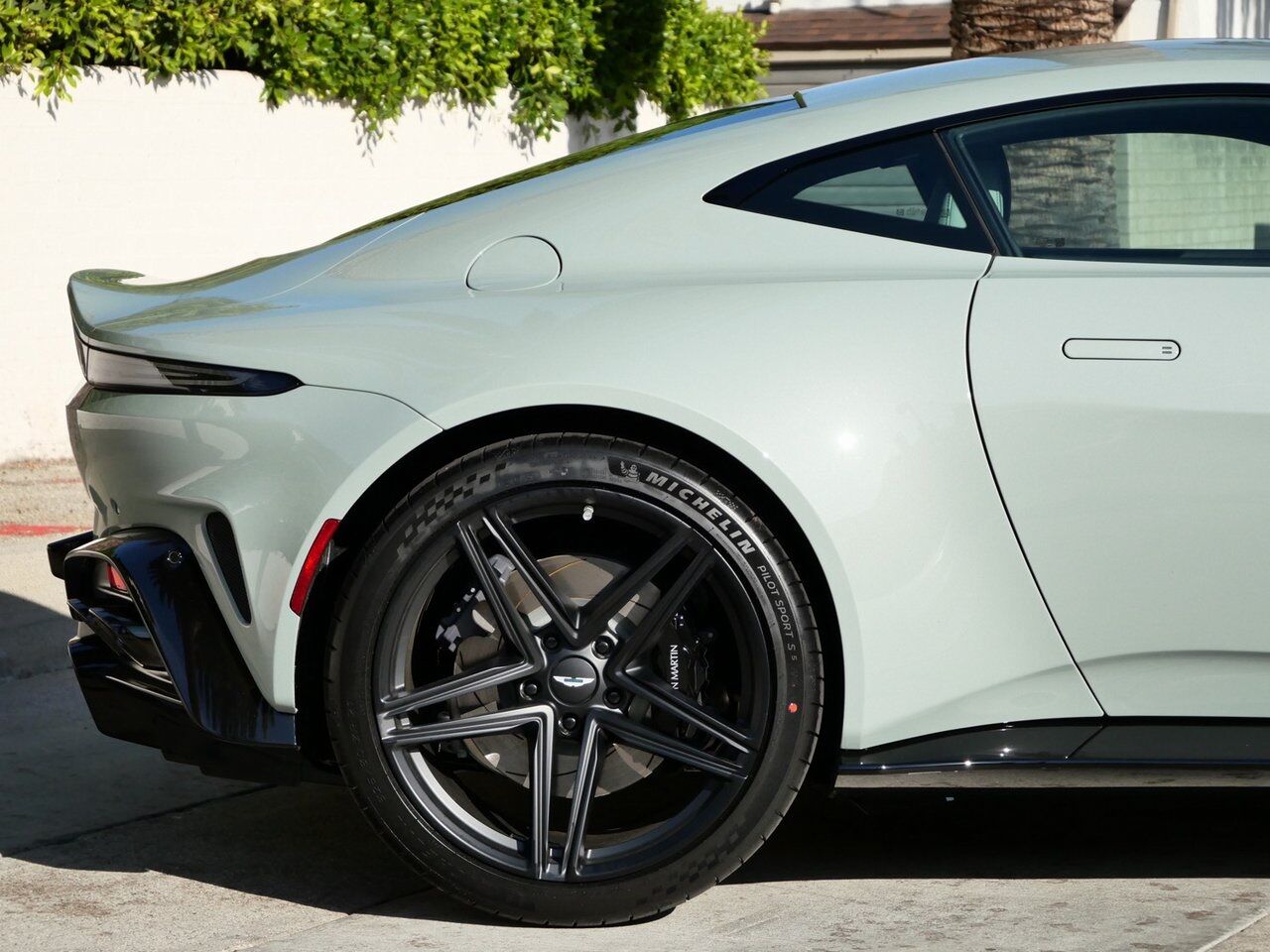2025 Aston Martin Vantage Lawrence KS
