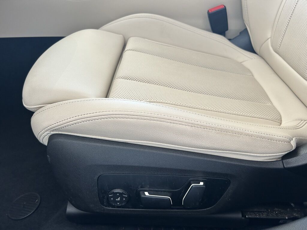 2025 BMW 3 Series 330i Quincy MA