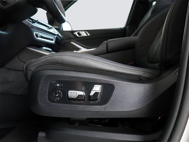 2025 BMW X5 xDrive40i Merriam KS