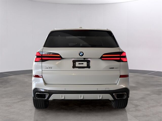 2025 BMW X5 xDrive40i Merriam KS