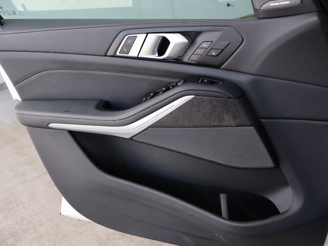 2025 BMW X5 xDrive40i Merriam KS