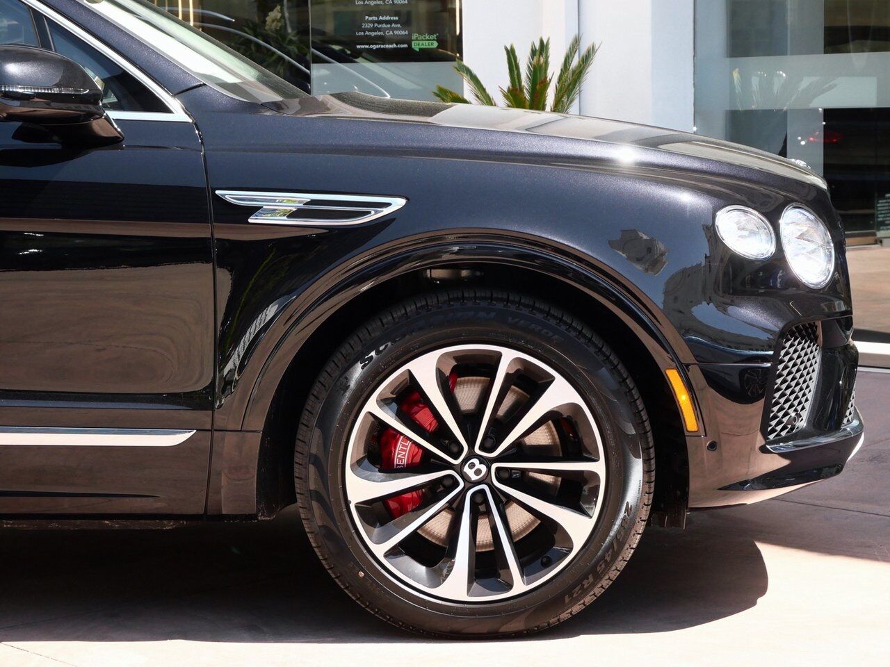 2025 Bentley Bentayga EWB Lawrence KS