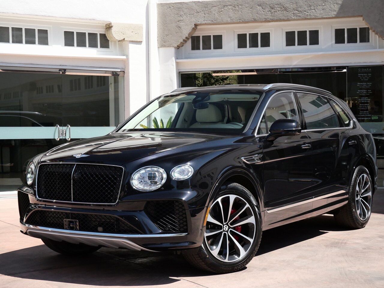 2025 Bentley Bentayga EWB Lawrence KS