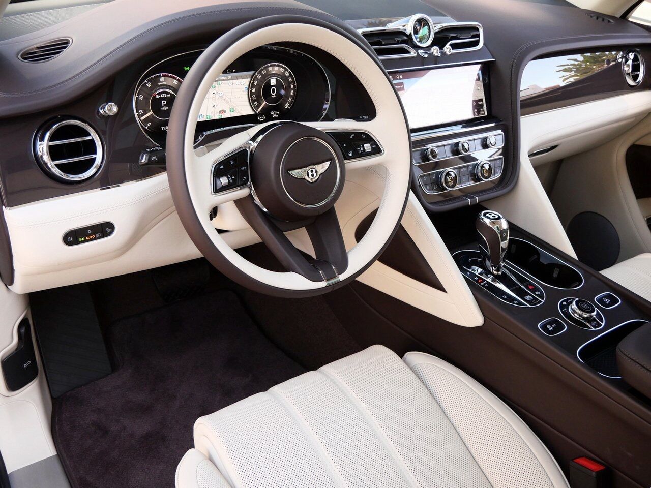 2025 Bentley Bentayga EWB Lawrence KS