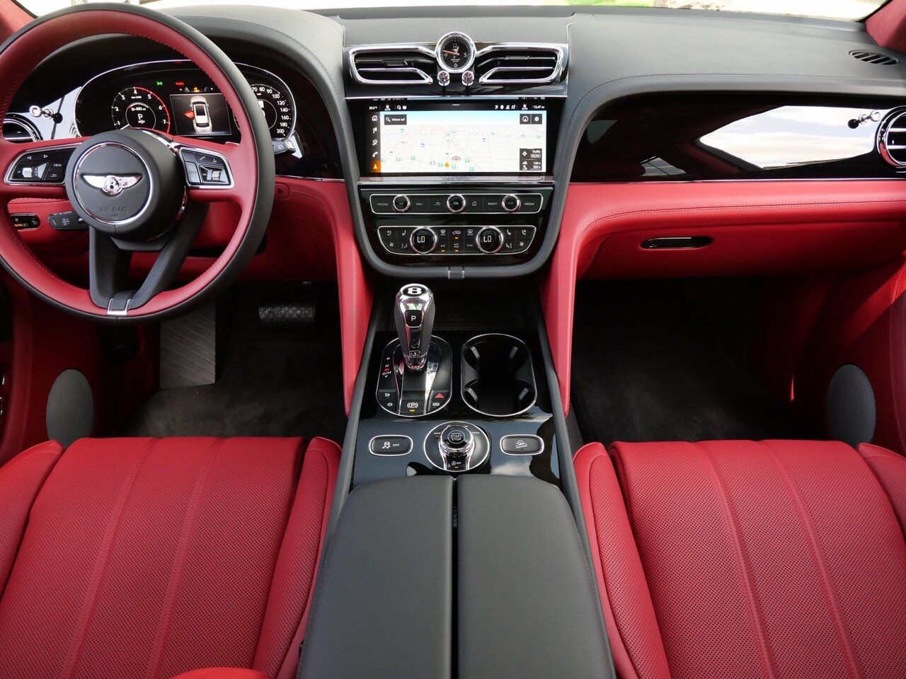 2025 Bentley Bentayga V8 Lawrence KS