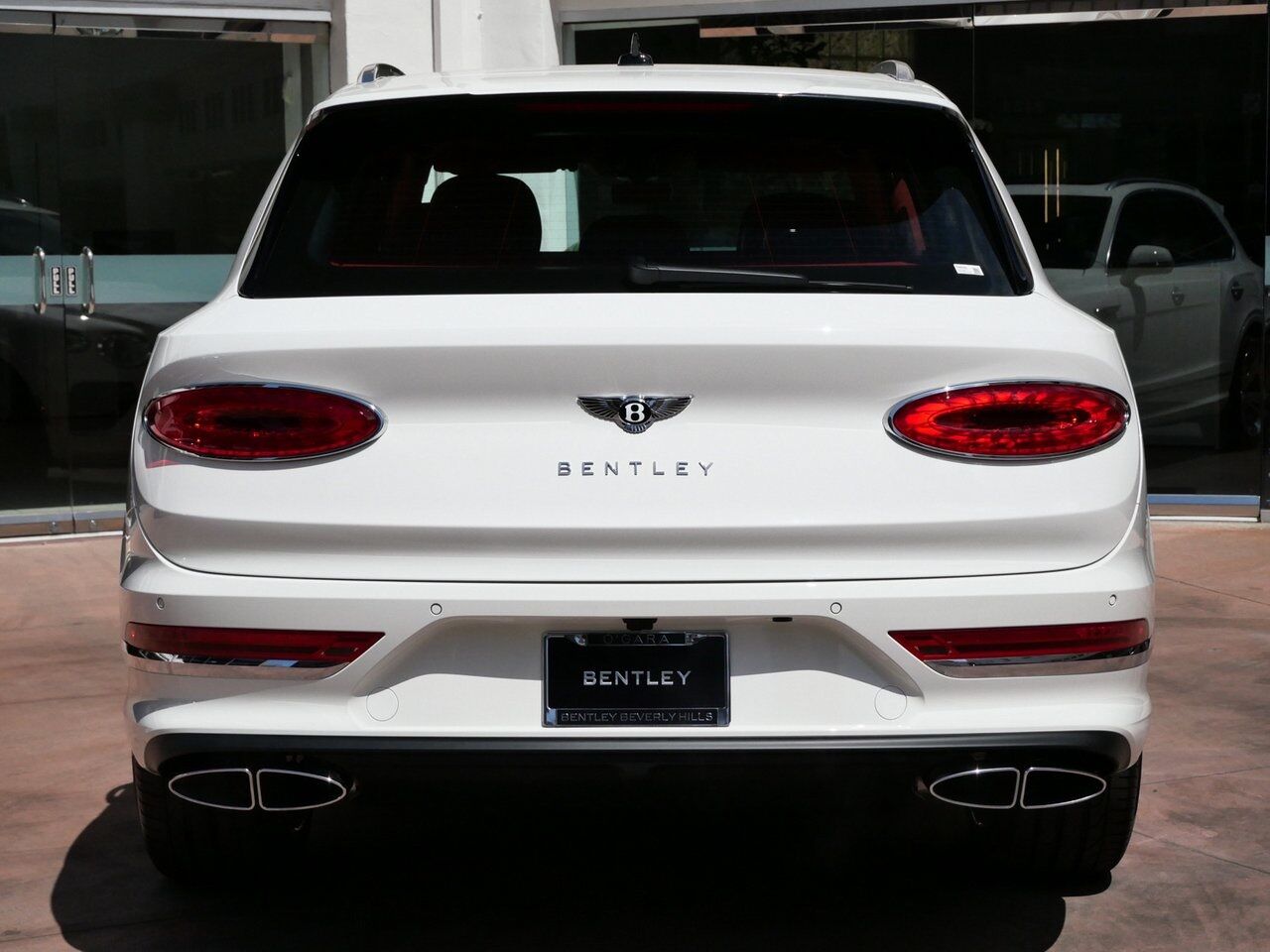 2025 Bentley Bentayga V8 Lawrence KS