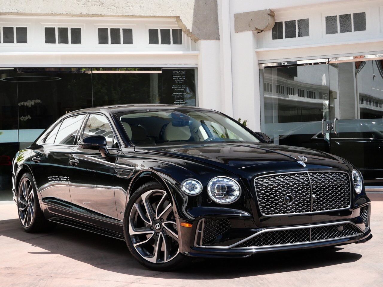 2025 Bentley Flying Spur
