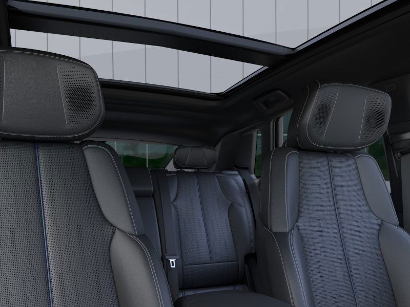 2025 Cadillac LYRIQ Sport Manitowoc WI