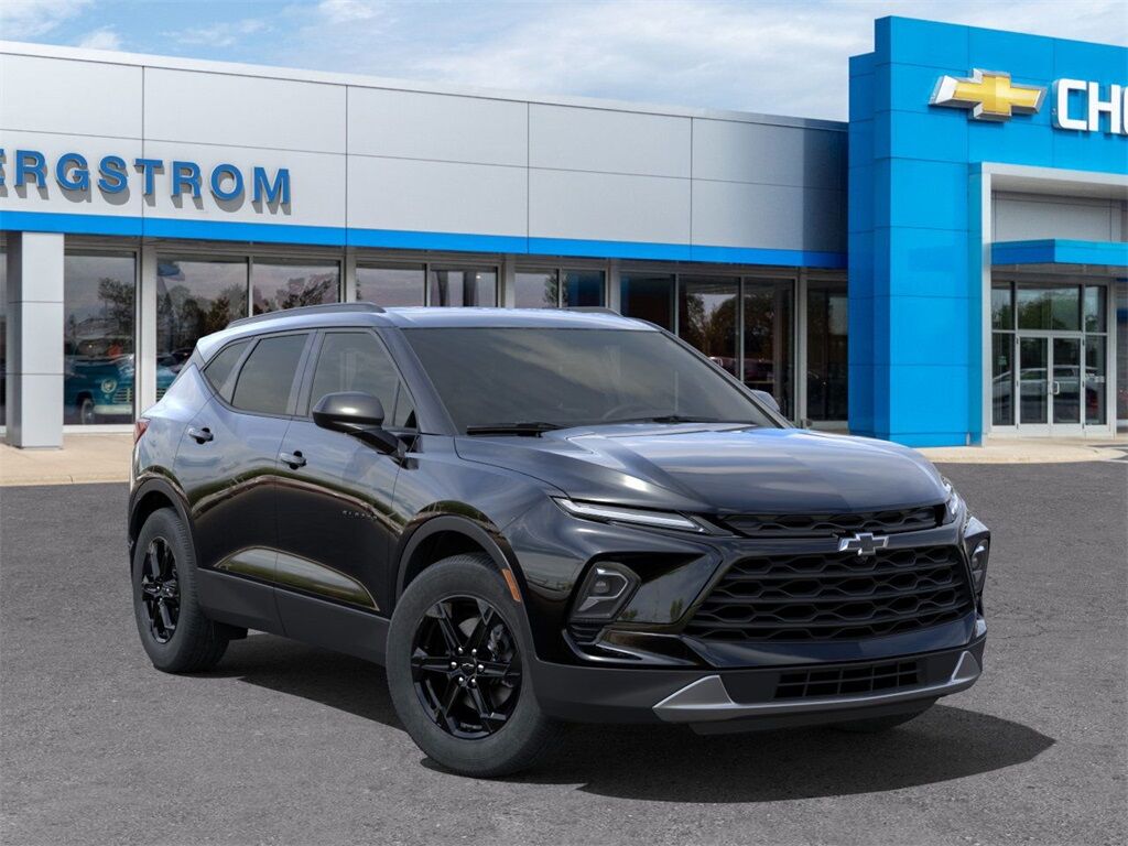 2025 Chevrolet Blazer LT Green Bay WI
