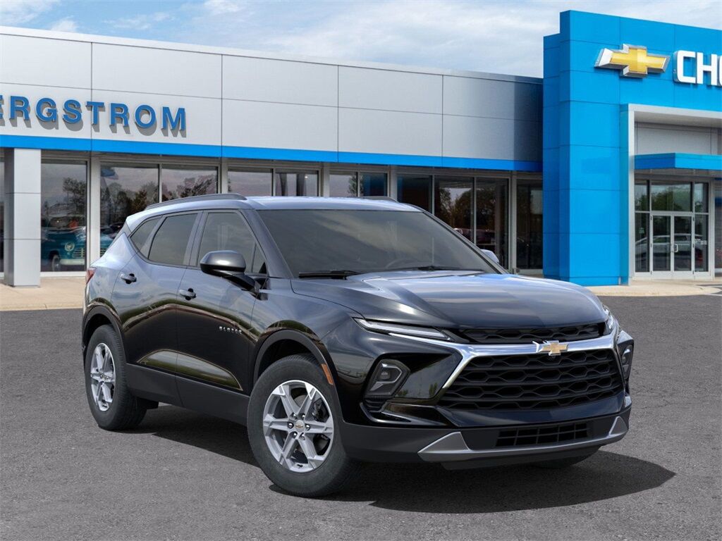 2025 Chevrolet Blazer LT Green Bay WI