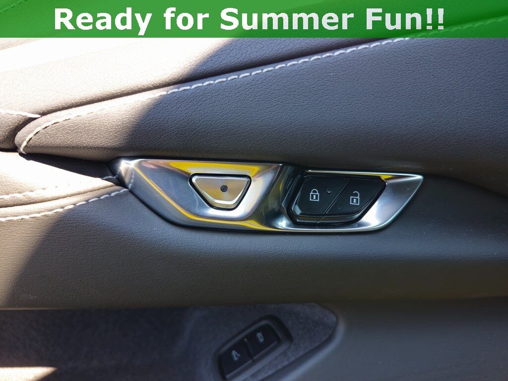 2025 Chevrolet Corvette Stingray 2LT Green Bay WI