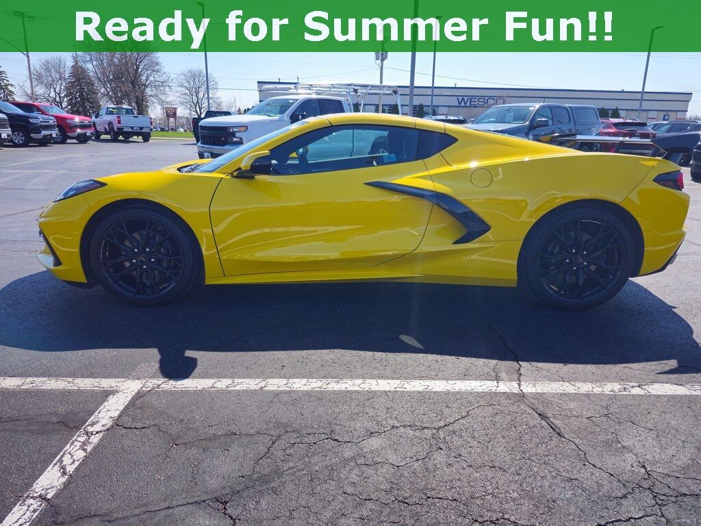 2025 Chevrolet Corvette Stingray 2LT Green Bay WI