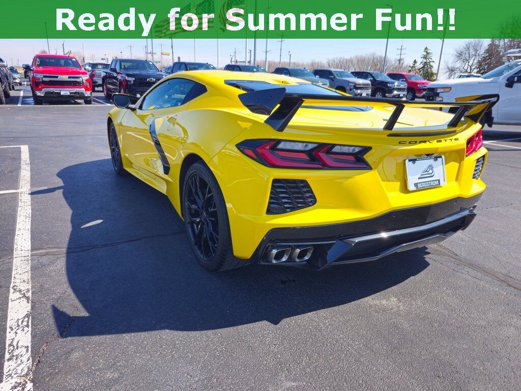 2025 Chevrolet Corvette Stingray 2LT Green Bay WI