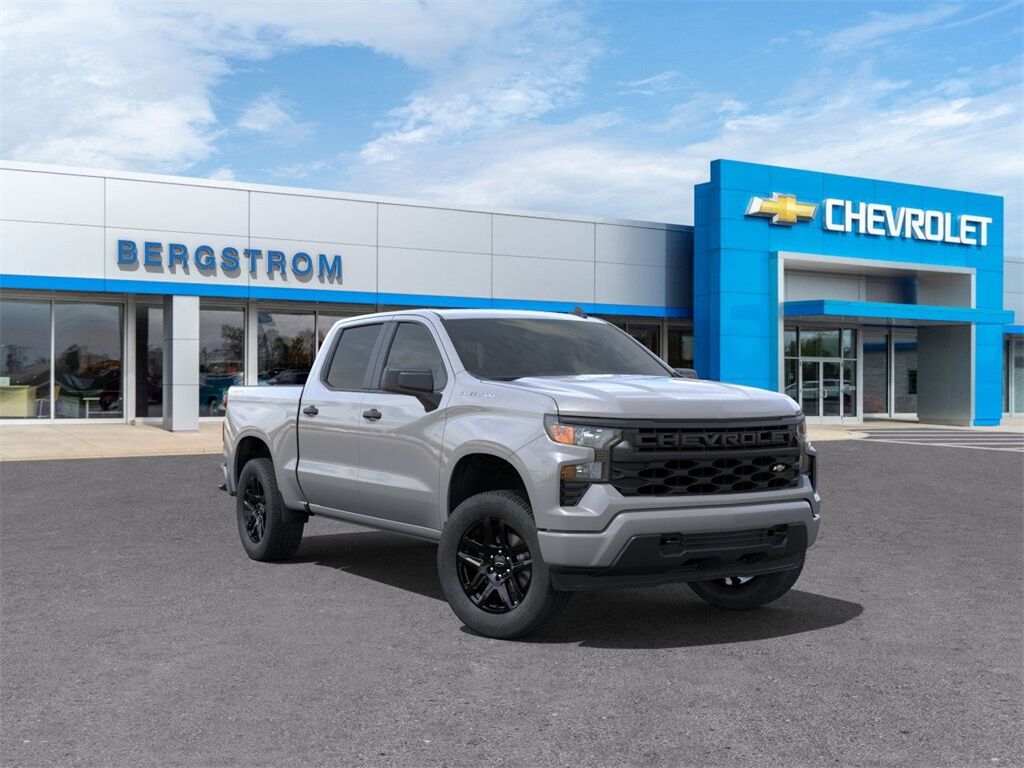 2025 SILVERADO 1500 Custom