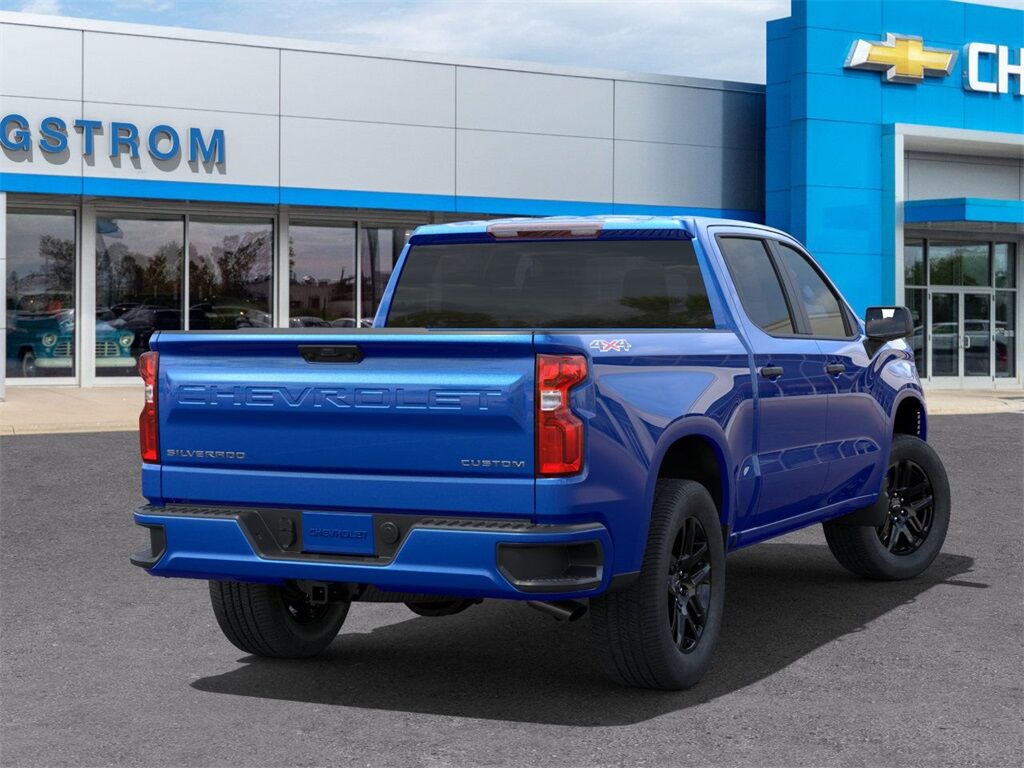 2025 Chevrolet Silverado 1500 Custom Green Bay WI