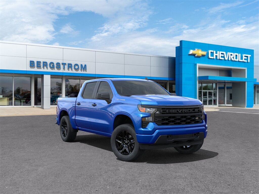 2025 SILVERADO 1500 Custom