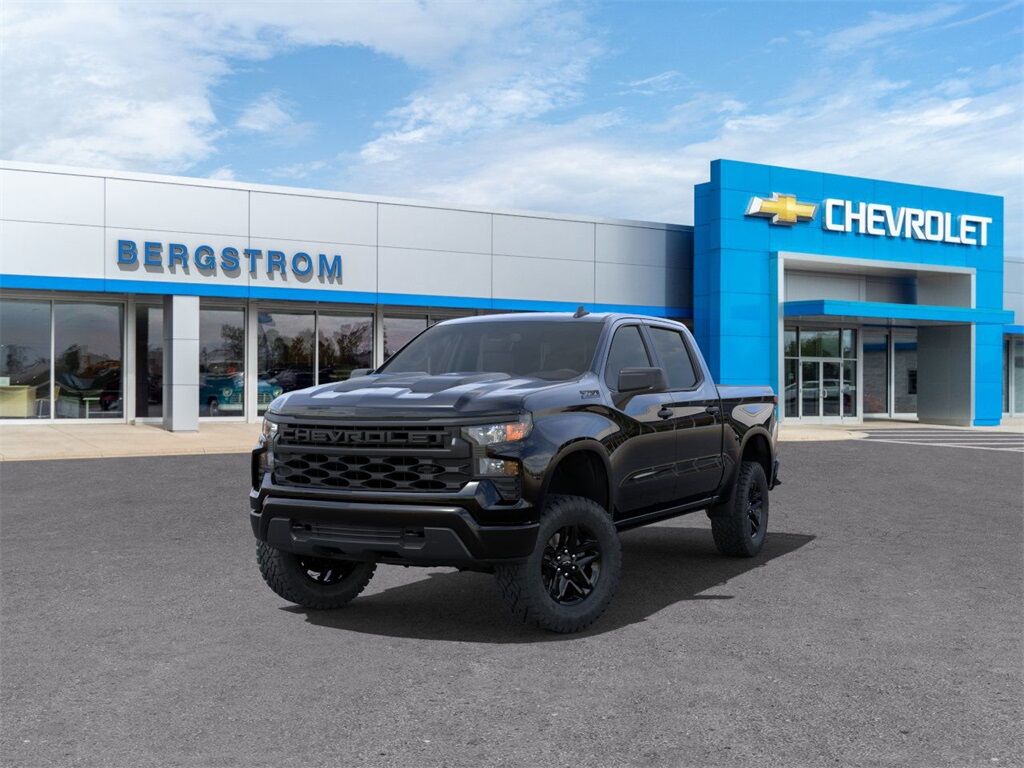 2025 Chevrolet Silverado 1500 Custom Trail Boss Green Bay WI