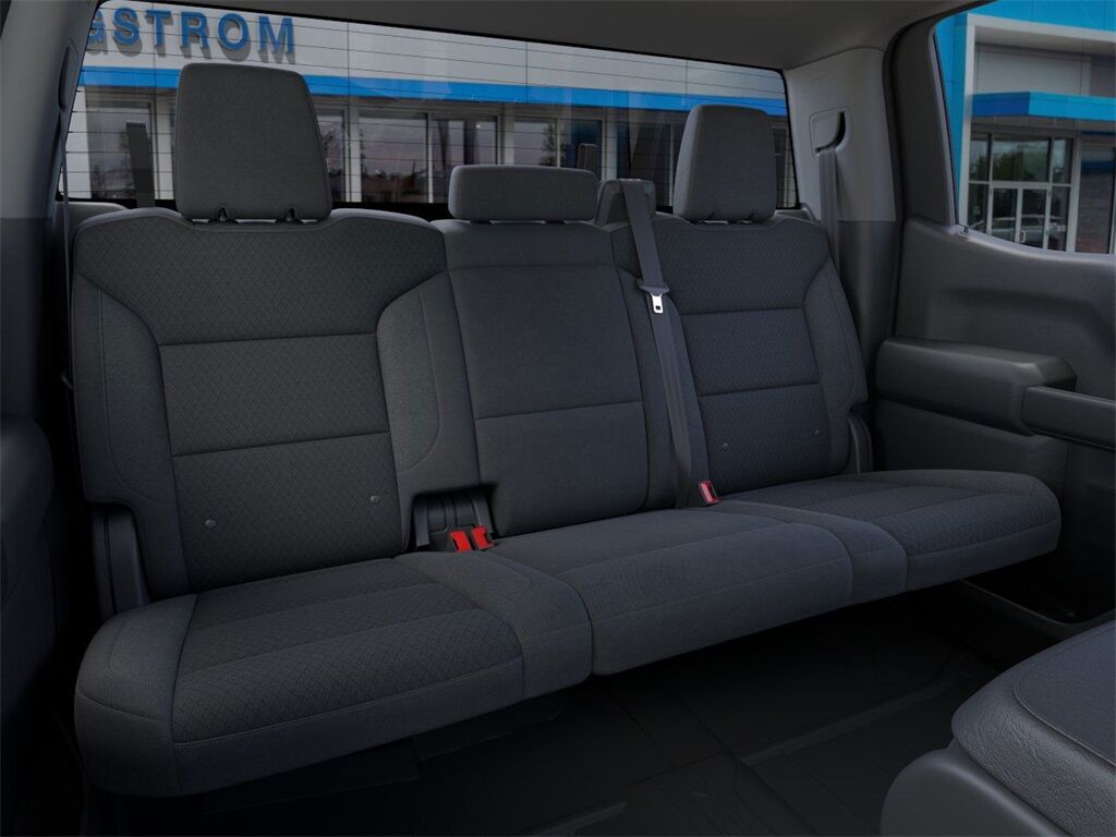 2025 Chevrolet Silverado 1500 Custom Trail Boss Green Bay WI