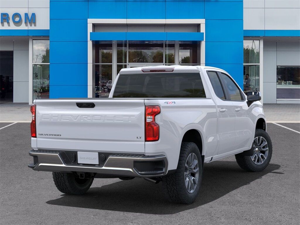 2025 Chevrolet Silverado 1500 LT Manitowoc WI