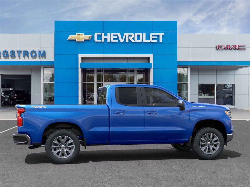 2025 Chevrolet Silverado 1500 LT Manitowoc WI