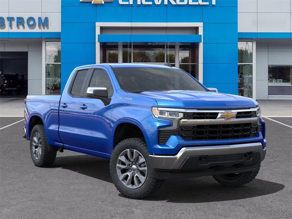 2025 Chevrolet Silverado 1500 LT Manitowoc WI