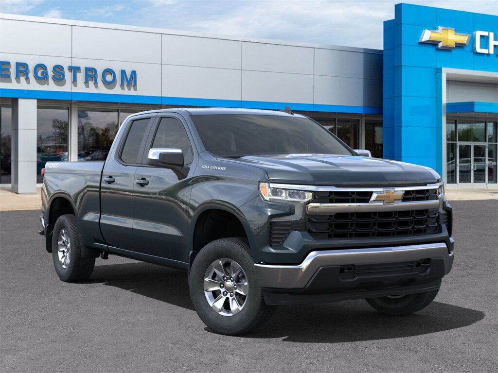 2025 Chevrolet Silverado 1500 LT Green Bay WI