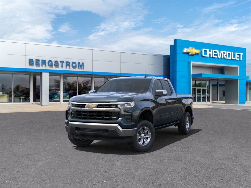 2025 Chevrolet Silverado 1500 LT Green Bay WI