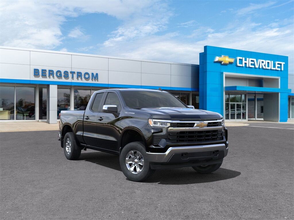 2025 Chevrolet SILVERADO 1500 LT Green Bay WI