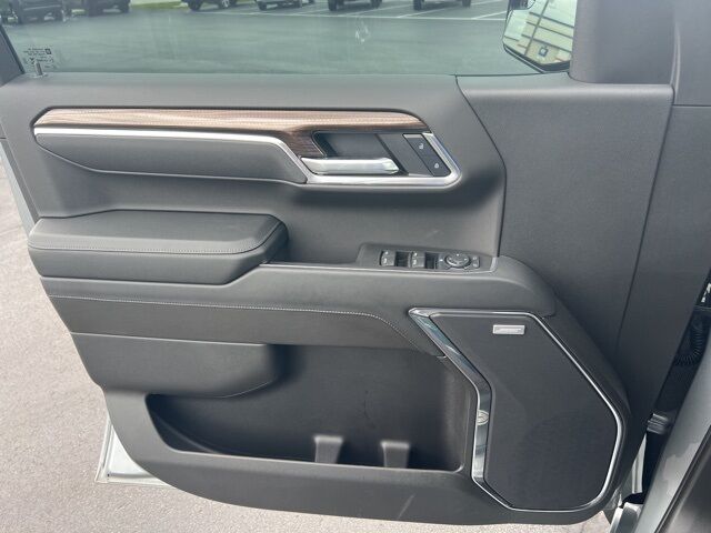 2025 Chevrolet Silverado 1500 LT Trail Boss Green Bay WI