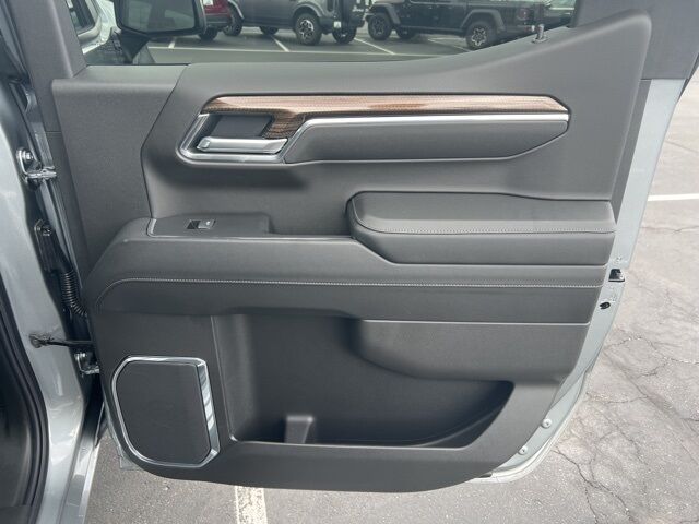 2025 Chevrolet Silverado 1500 LT Trail Boss Green Bay WI