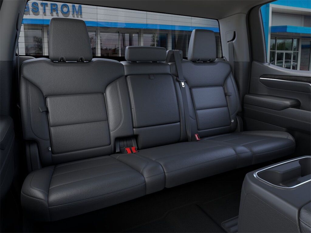 2025 Chevrolet Silverado 1500 LTZ Green Bay WI