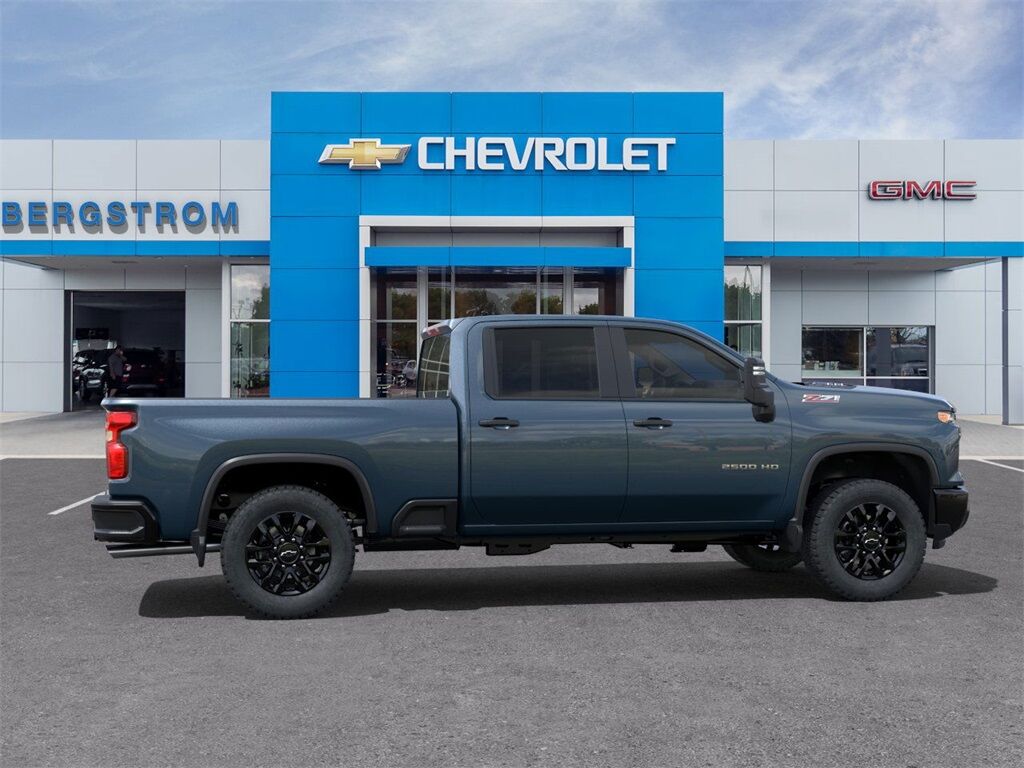 2025 Chevrolet Silverado 2500HD Custom Manitowoc WI