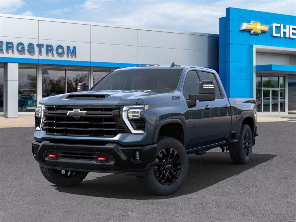 2025 Chevrolet Silverado 2500HD LT Green Bay WI