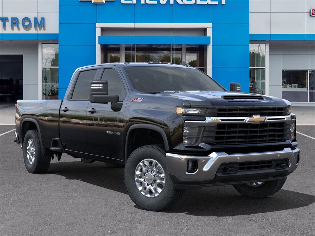 2025 Chevrolet Silverado 3500HD LT Manitowoc WI