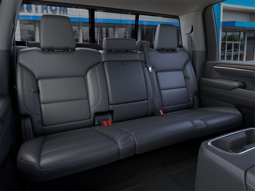 2025 Chevrolet Silverado 3500HD LT Green Bay WI