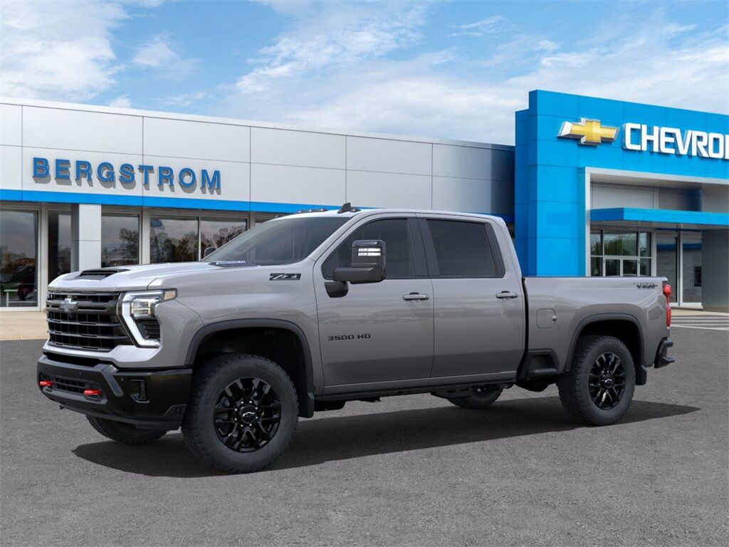 2025 Chevrolet Silverado 3500HD LT Green Bay WI