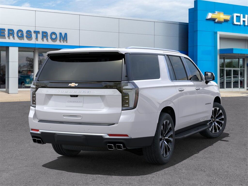 2025 Chevrolet Suburban High Country Green Bay WI