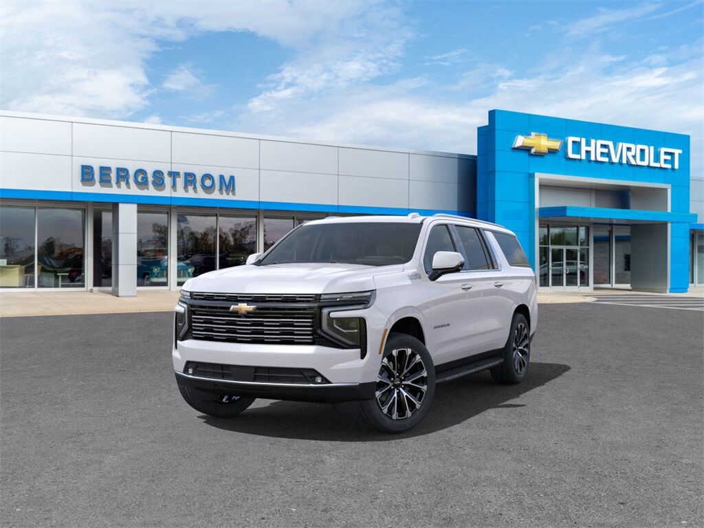2025 Chevrolet Suburban High Country Green Bay WI